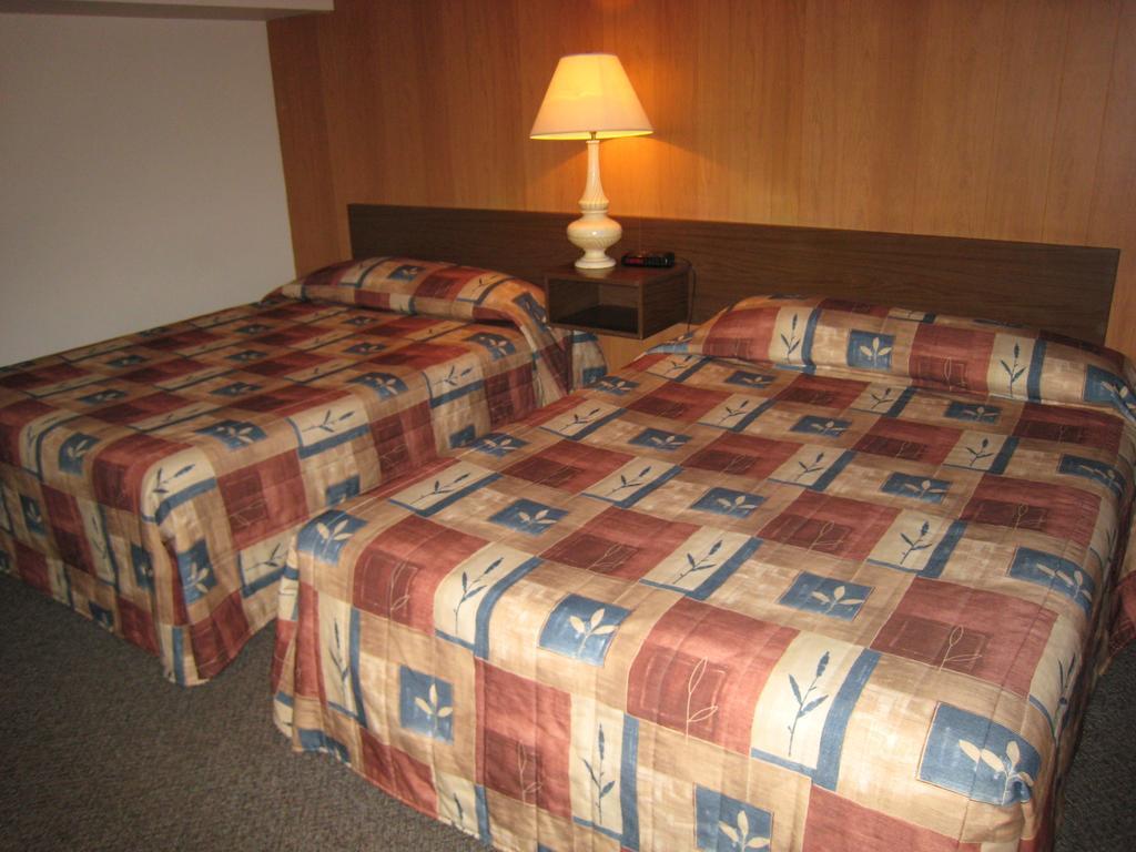 Downtowner Motor Inn Creston Bilik gambar