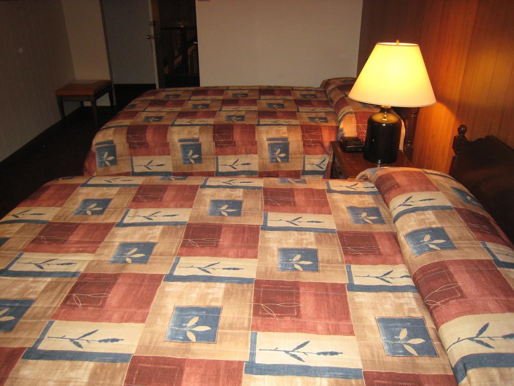 Downtowner Motor Inn Creston Bilik gambar