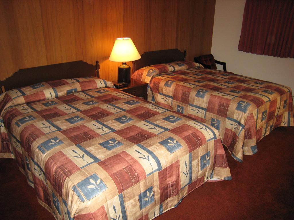 Downtowner Motor Inn Creston Bilik gambar