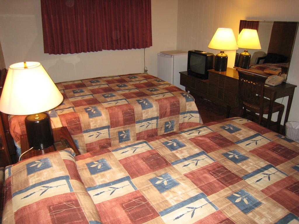 Downtowner Motor Inn Creston Bilik gambar